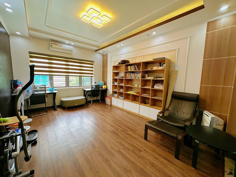 BÁN NHÀ NGÕ Ô TÔ TRÁNH NHAU QUÁN NAM – LÊ CHÂN – HẢI PHÒNG | 4 TẦNG – GARA Ô TÔ